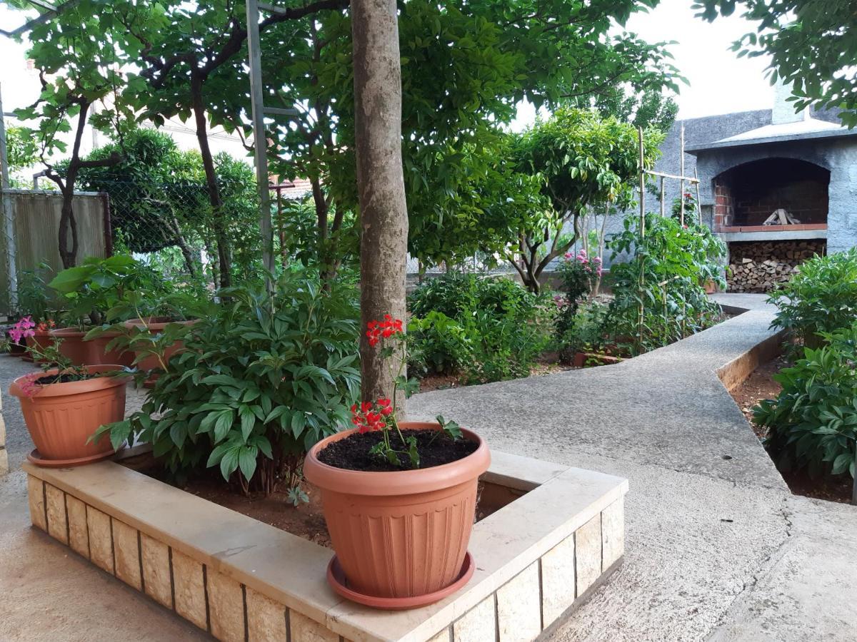 Apartment Jardin With Free Cowered Parking Zadar Bagian luar foto