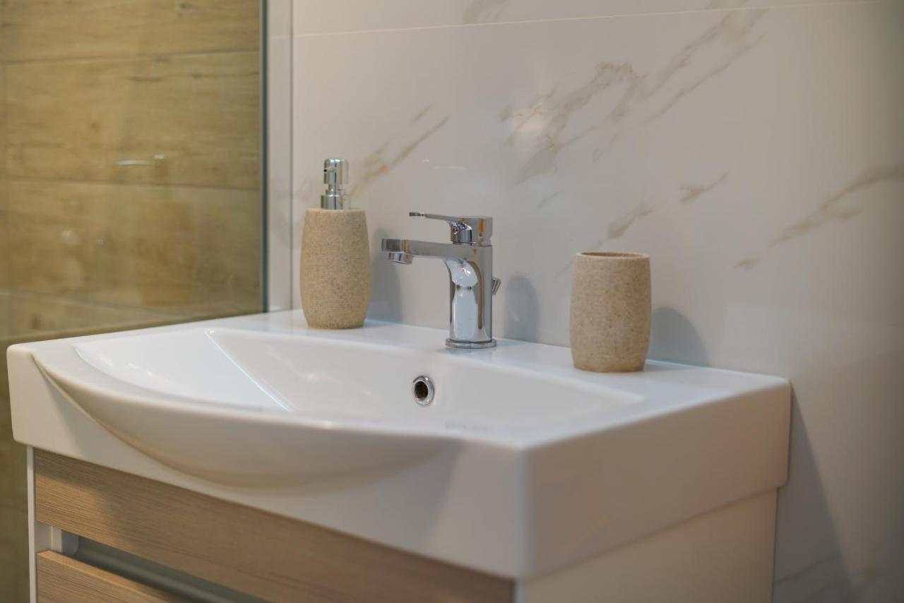 Apartment Jardin With Free Cowered Parking Zadar Bagian luar foto